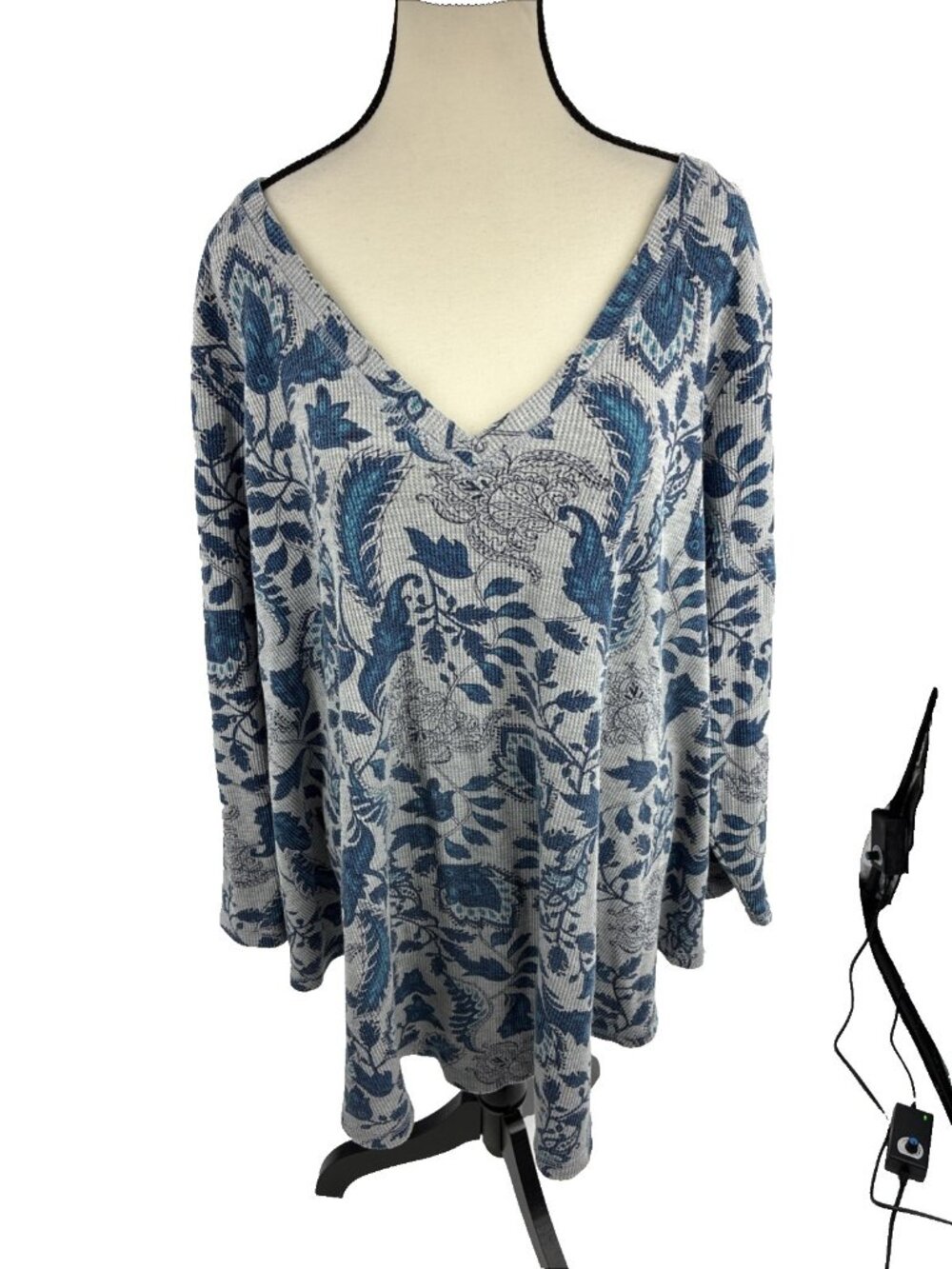 Roamans Womens 1X Tunic Top Blue Paisley Waffle Knit 3/4 Sleeve Plus Size